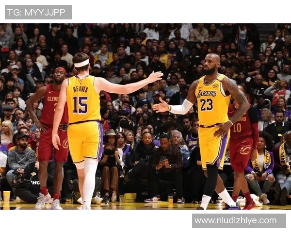 骑士与雷霆精彩对决回顾2月14日比赛全程录像分析与亮点总结